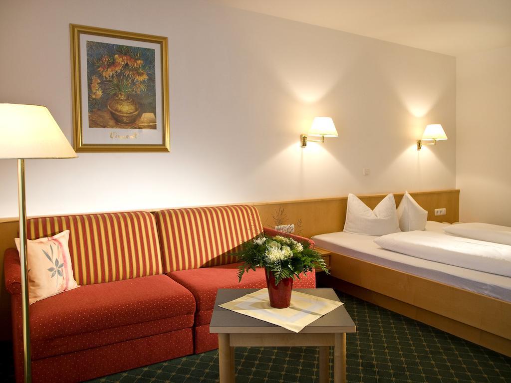 Hotel Auderer Imst Exterior photo